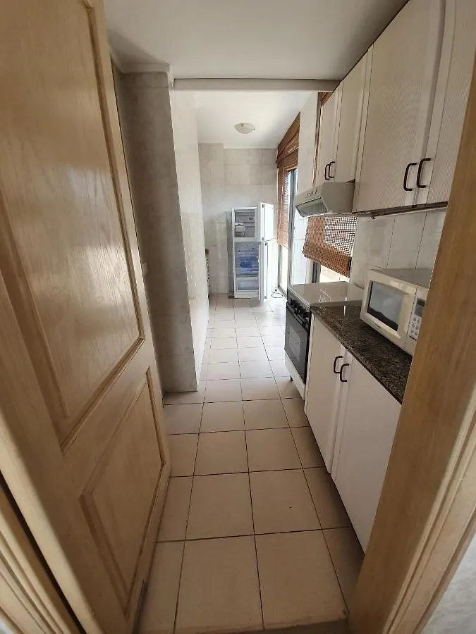 Holiday Home Suites بيروت 4*,  لبنان