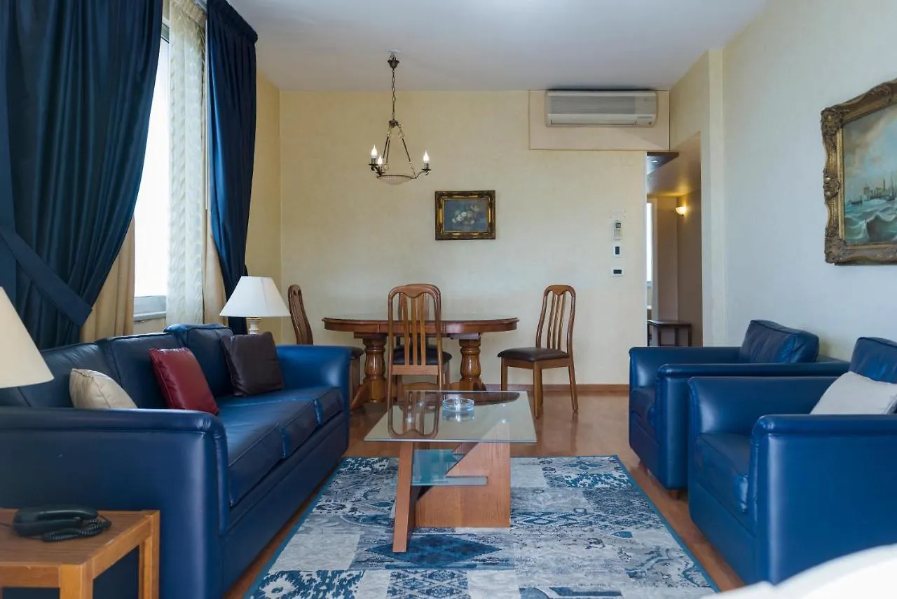 Holiday Home Suites بيروت فندق