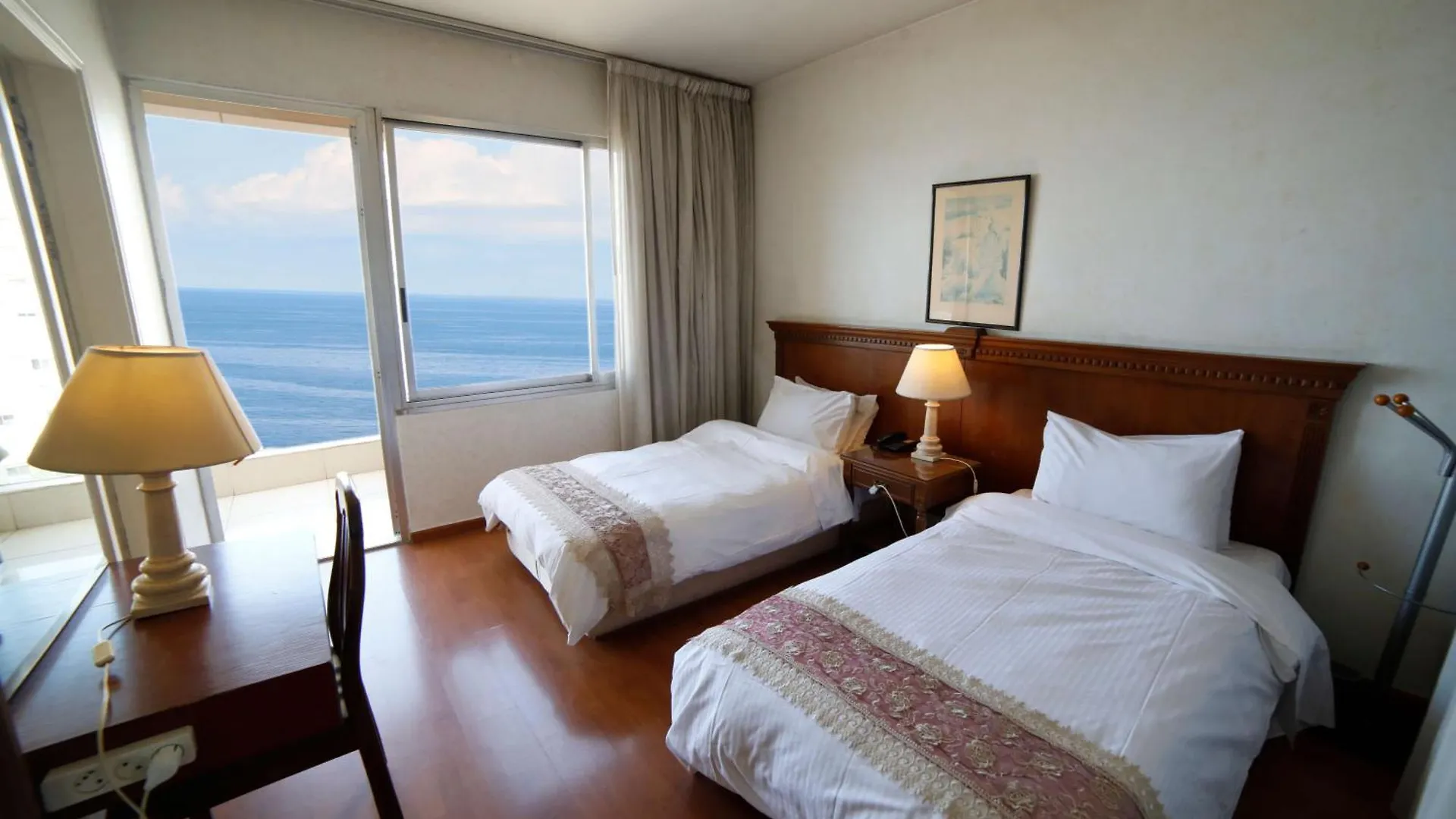Holiday Home Suites Beirut Lebanon