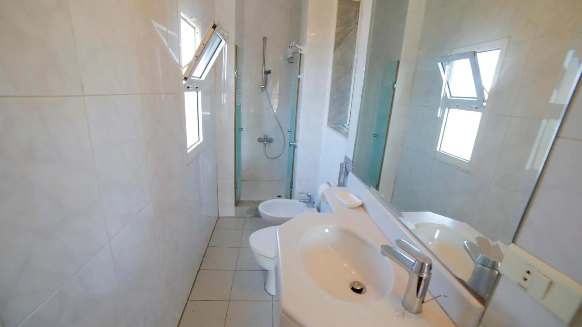 Hotel Holiday Home Suites Beirut