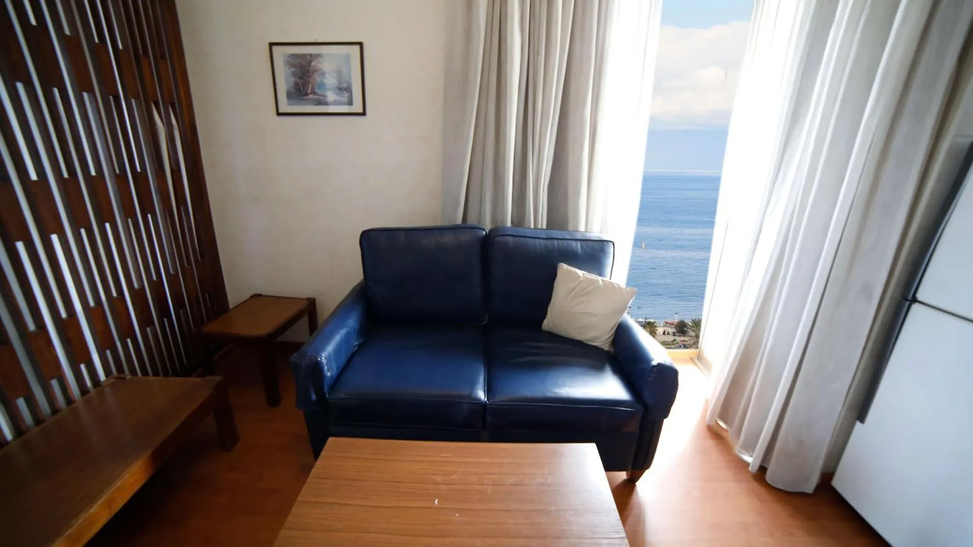 Hotel Holiday Home Suites Beirut