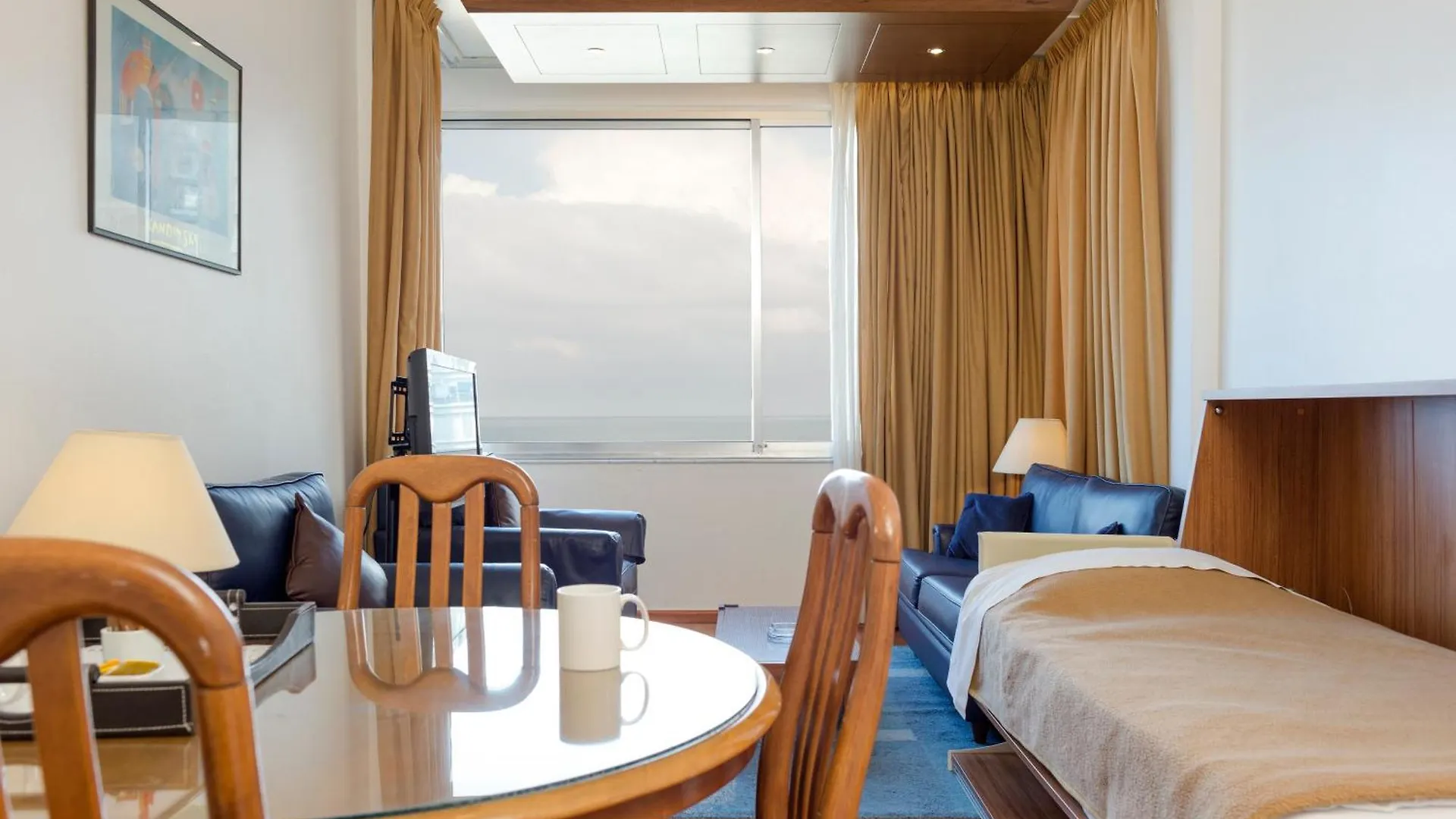 **** Hotel Holiday Home Suites Beirut Lebanon